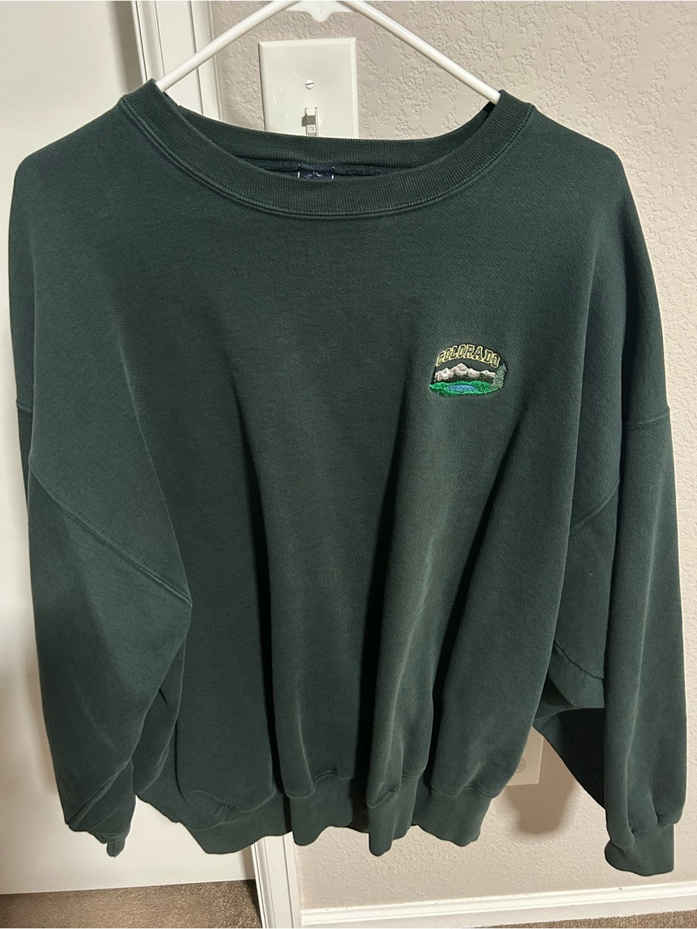 Vintage Dark Green Crewneck Sweatshirt with Colorado Patch
